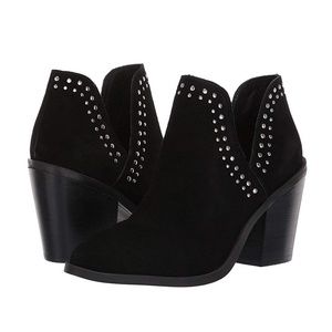 Steve Madden Perla Nubuck Cut Out Bootie Heel